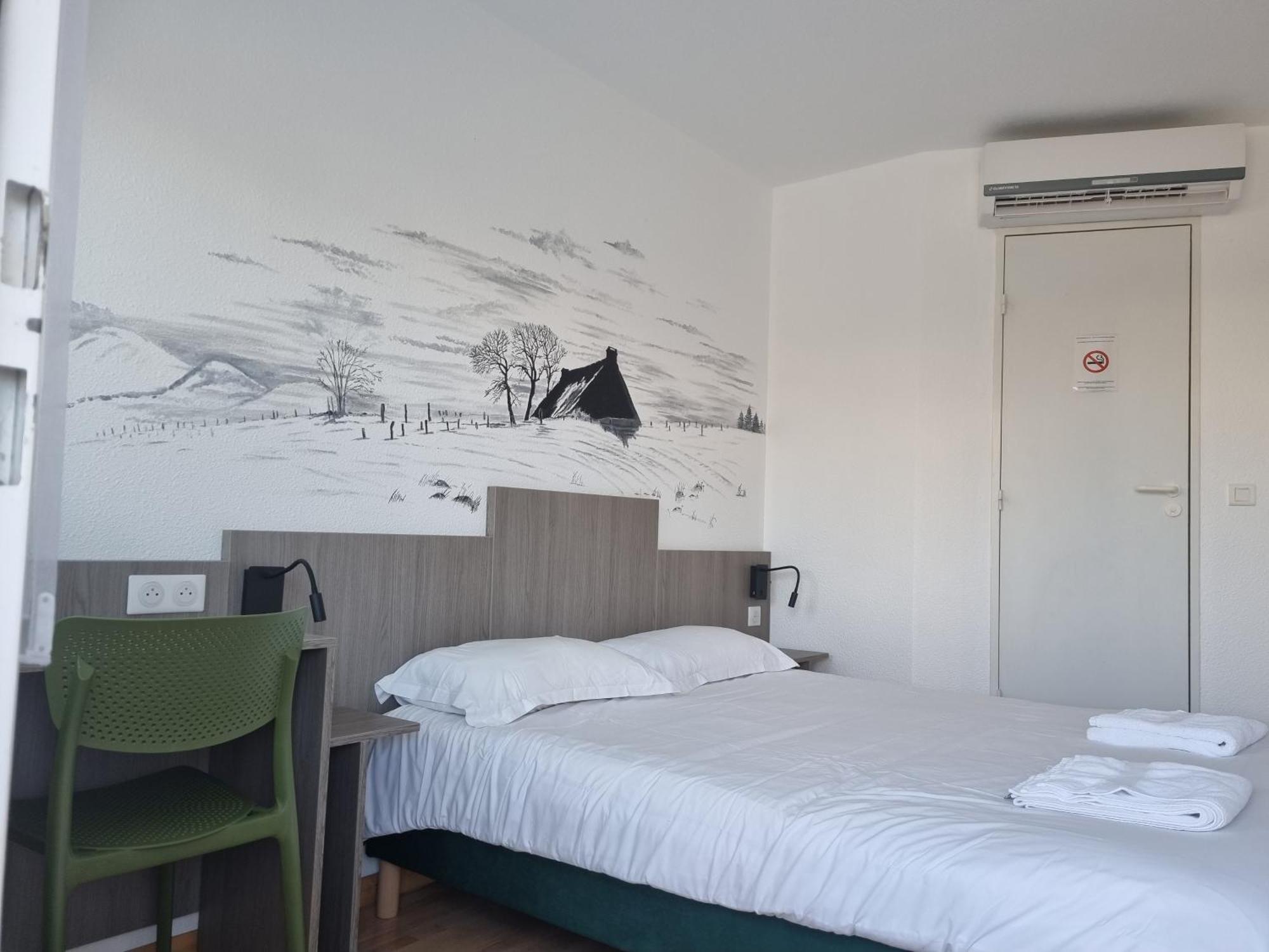 The Originals Access, Hotel Le Lutea Riom-ès-Montagne Eksteriør billede